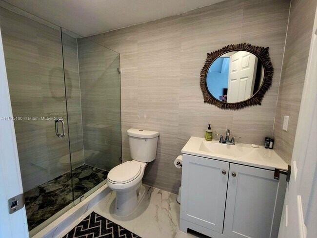 Foto del edificio - 900 SW 31st St