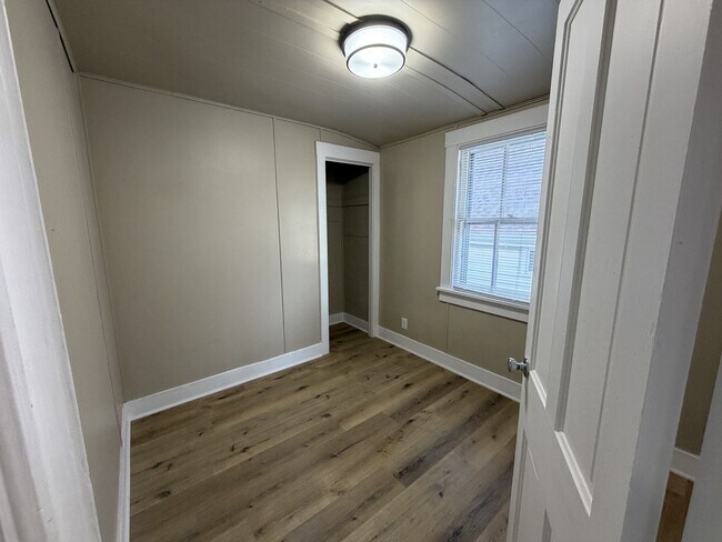 Foto del edificio - 708 N 10th St