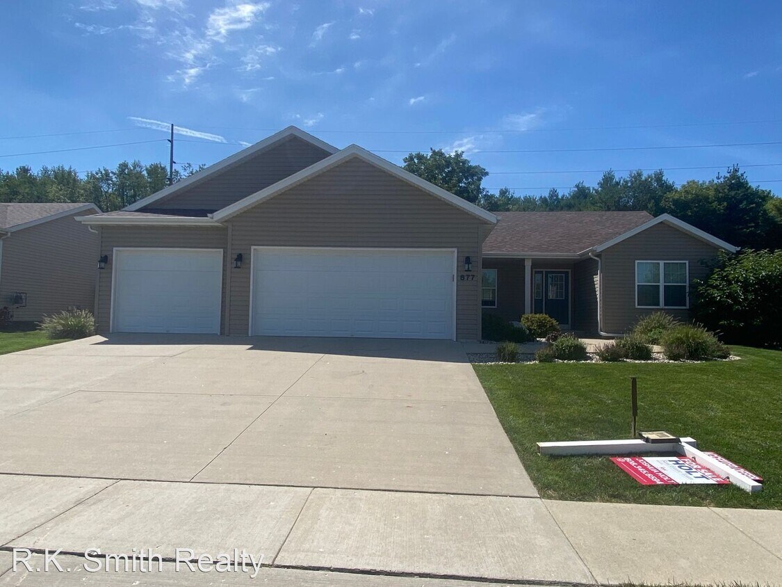 Primary Photo - 4 br, 3 bath House - 877 Stonefield Drive