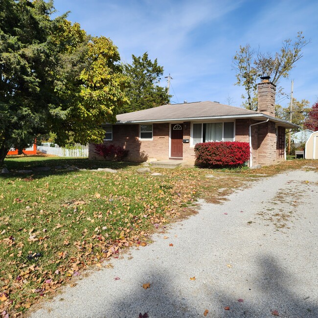 Building Photo - 5216 Cavalier Dr