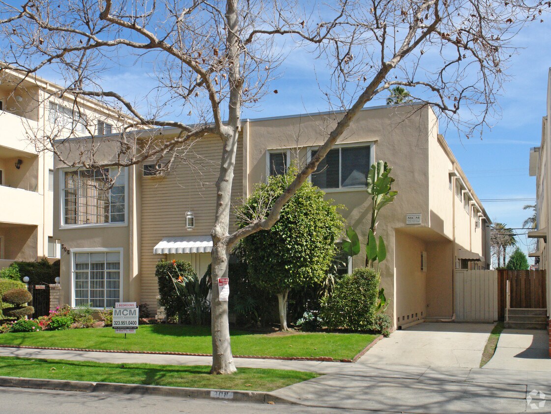 Foto del edificio - 308 S Rexford Dr