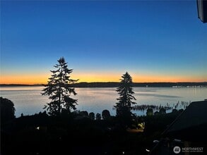 Building Photo - 3020 N 33rd St