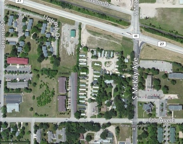Primary Photo - 1611 6th Ave E
