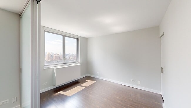 Interior Photo - View 34