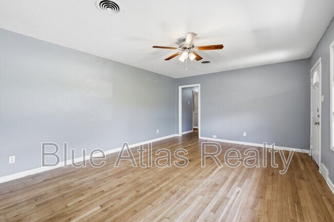 Foto del edificio - 6901 Greenlee St