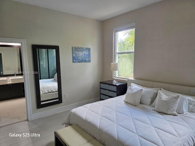 Foto del edificio - 5300 NW 87th Ave