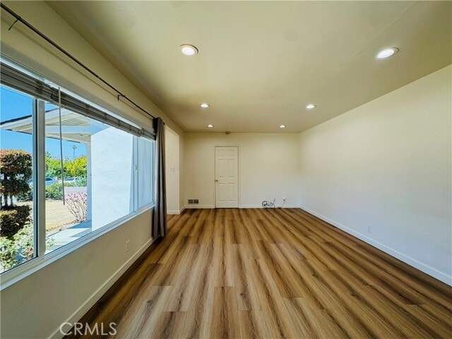 Foto del edificio - 1804 Lancewood Ave
