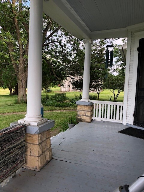 wrap around porch - 1831 120th St NW