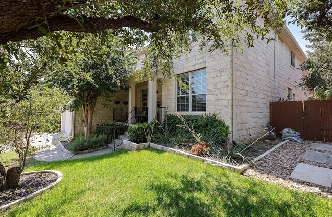 Foto del edificio - 2809 Rio Mesa Dr