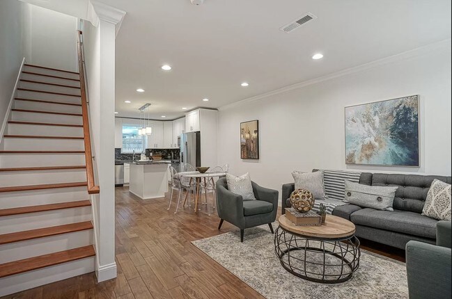 Foto del edificio - 2630 E Harold St