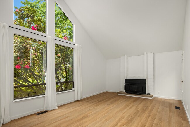 Foto del edificio - 15910 22nd Ct SE