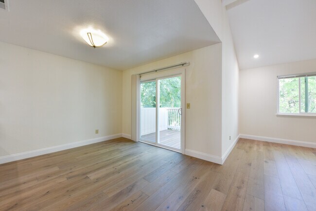 Foto del edificio - 336 Scottsdale Rd