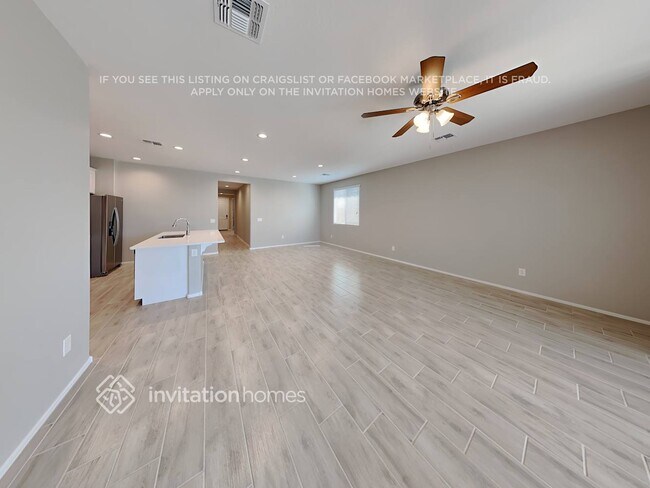 Foto del edificio - 15699 W Jackson St