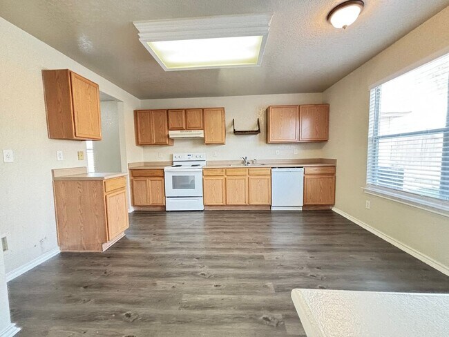 Building Photo - Your Dream Home Awaits: Discover This 4-Be...