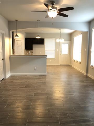 Foto del edificio - 1026 Sierra Vista Ct