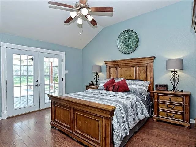 Building Photo - 304 Trophy Ct