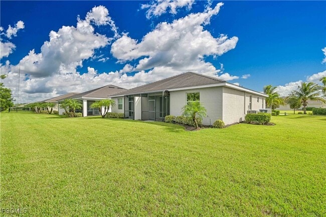 Building Photo - 4316 Lemongrass Dr