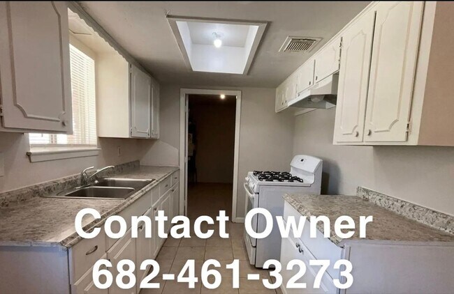 Building Photo - 61 Woodsorrel St