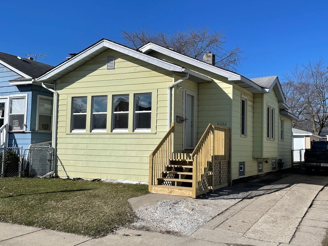 6222 Jackson Ave, Hammond, IN 46324 House Rental in Hammond, IN