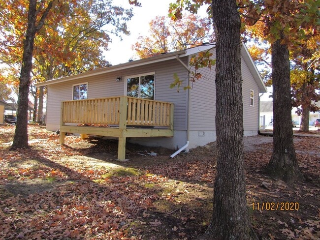 Building Photo - 3 bedroom house in Osage Beach