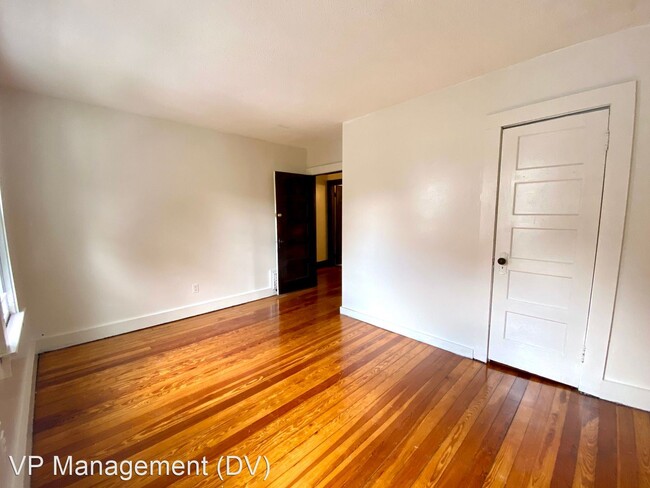 Foto del edificio - 3 br, 1.5 bath House - 17 Primrose St