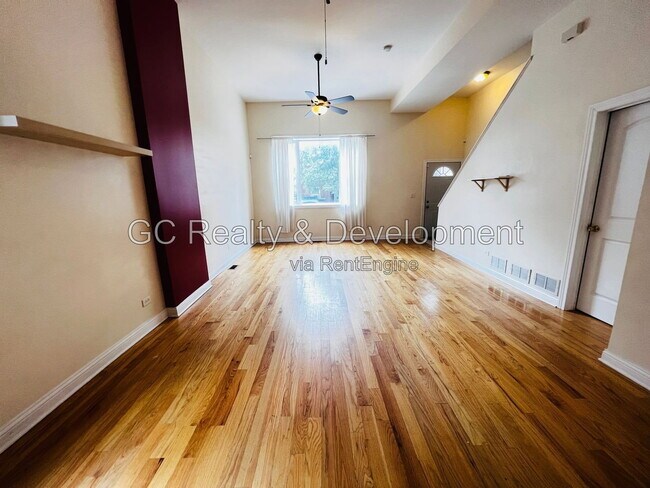 Foto del edificio - 1512 W 17th St