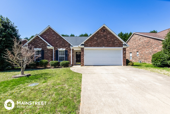 Primary Photo - Your Dream Home Awaits!