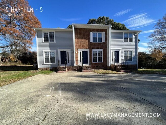 Building Photo - 5 Hayti Ln