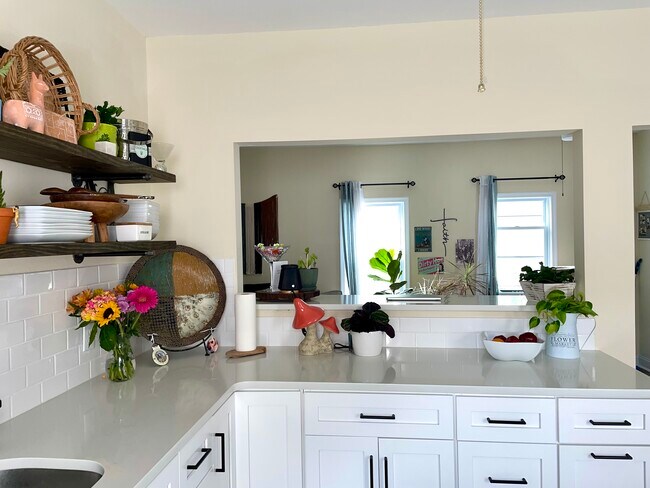 Foto del edificio - 203 Moreau St