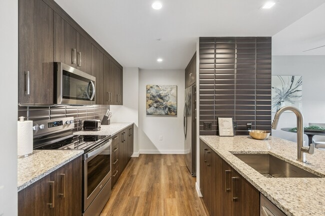Life Time Living Gables Station Modelo Cocina 3 - Life Time Living at Gables Station