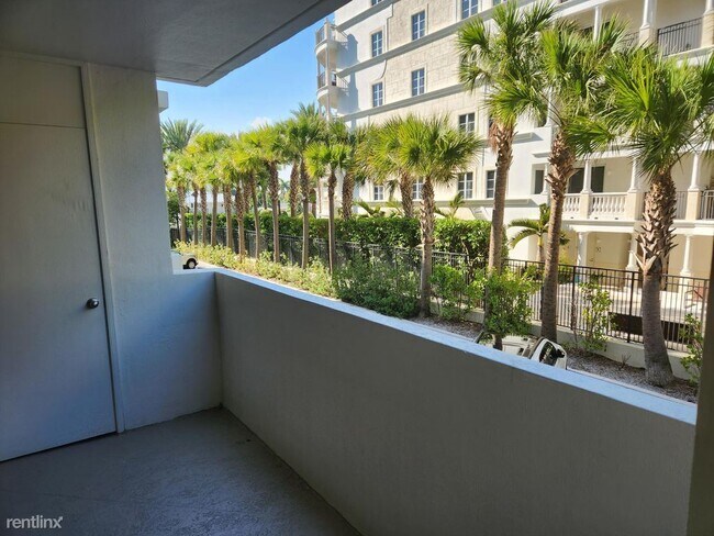 Foto del edificio - 2 br, 2 bath House - 145 Ocean Ave Apt 207