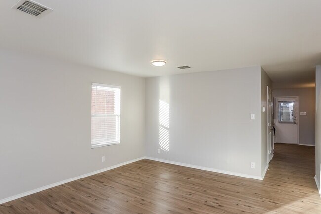 Foto del edificio - 10923 Rindle Ranch