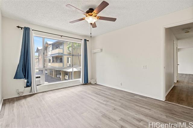 Building Photo - 91-299-299 Hanapouli Cir