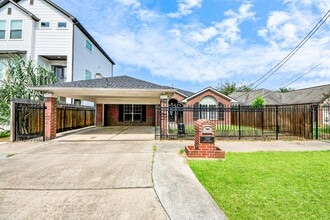 Building Photo - 5920 Conley St