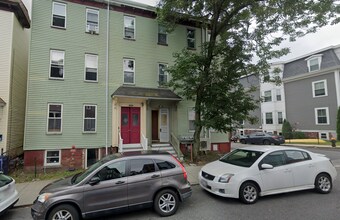 Building Photo - 64 1/2 Day St