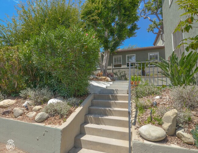 Building Photo - 3648 S Centinela Ave