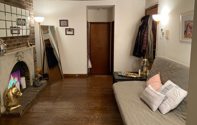 Foto del edificio - 329 Catharine St