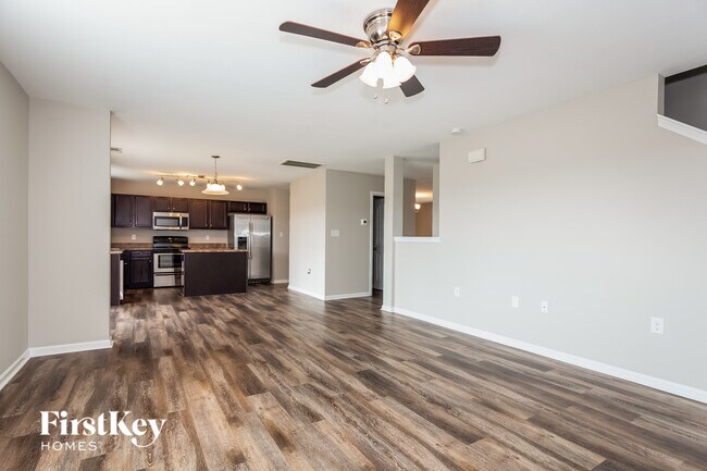 Foto del edificio - 1831 Eastway Dr