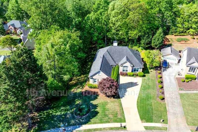 Building Photo - 4070 Cherry Ridge Walk
