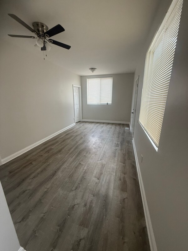 Foto principal - 13502 S Brandon Ave