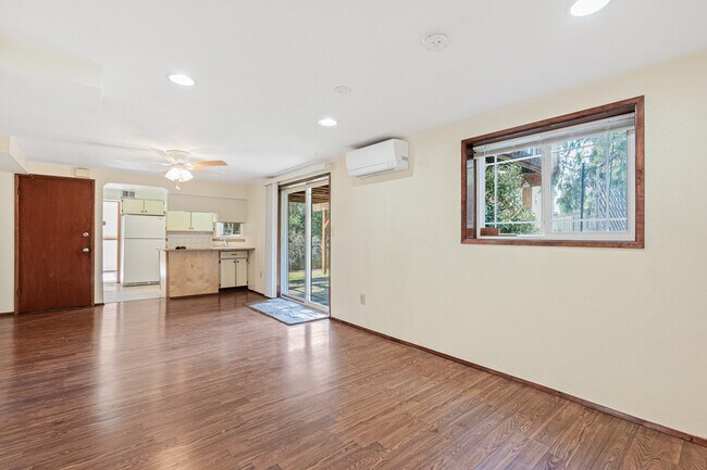 Foto del edificio - 415 N 179th Pl