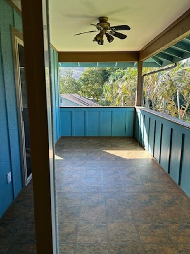 Building Photo - Kahuku