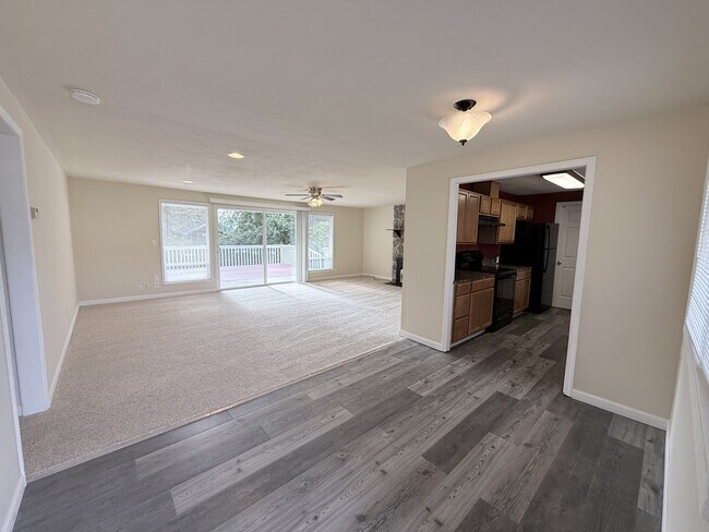 Foto del edificio - 2105 116th Ave NE