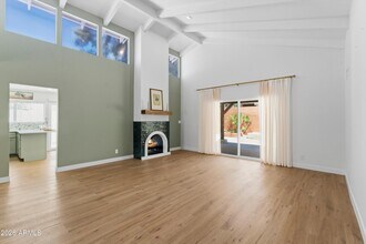 Building Photo - 7308 E Berridge Ln