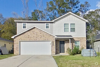 Building Photo - 15743 Del Norte Dr