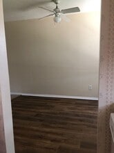 Building Photo - 5881 Ryewyck Dr