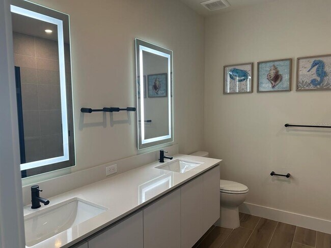 Building Photo - 1422 Wanderlust Ln