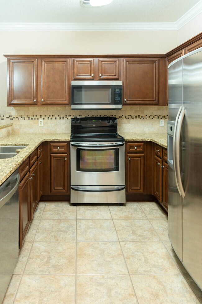 Foto del edificio - 2176 Hadleigh Hills Ct