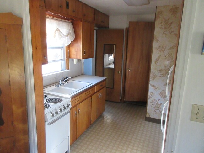 Foto del edificio - 719 Vincent Ct