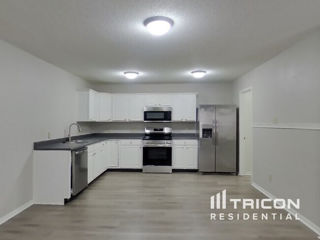 Foto del edificio - 13487 All American Rd